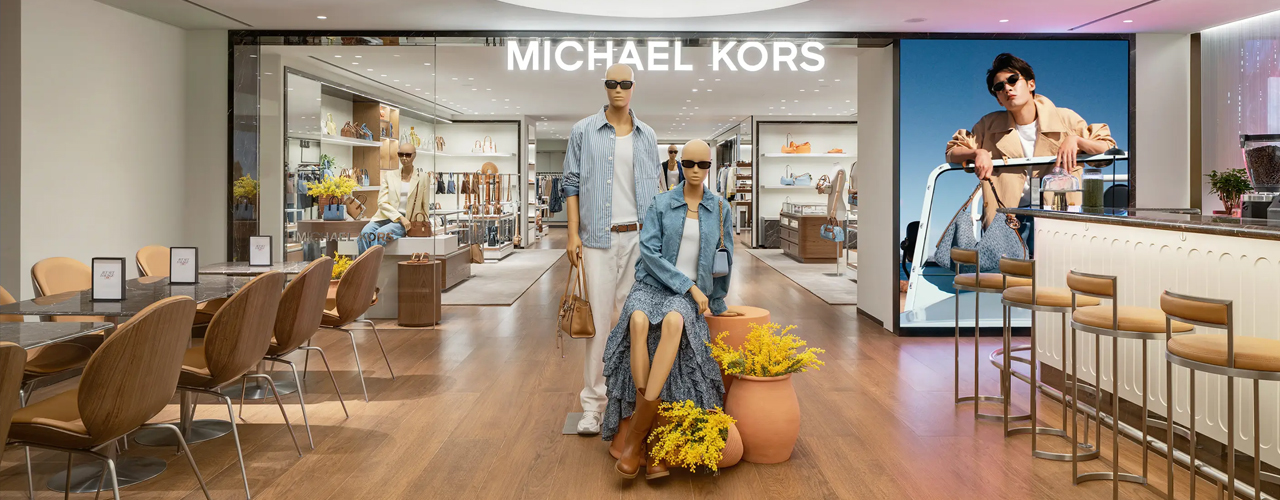 MICHAEL KORS北京国贸商城旗舰店盛大启幕 呈现首家餐饮概念JET SET LOUNGE (MK旅行吧)